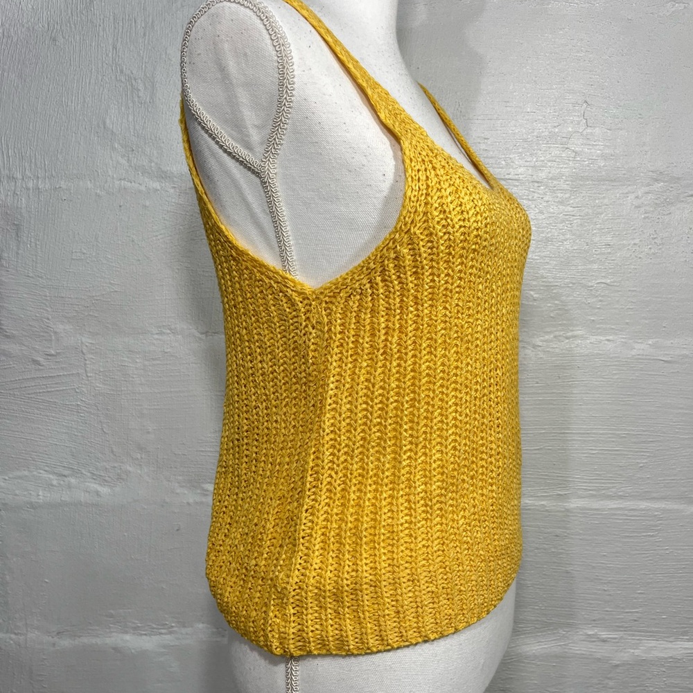 MOON & MADISON SWEATER TANK - Picture 9 of 13